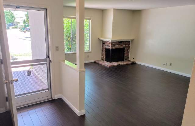 1550 Jeanne Place Gallery 4