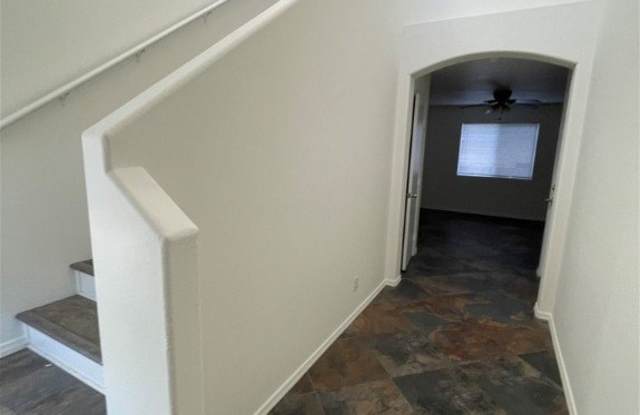 9250 Hollander Avenue - 9250 Hollander Avenue, Spring Valley, NV 89148