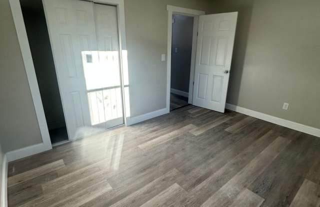 Easy One‑Level Living in a Fully Remodeled Home Gallery 3