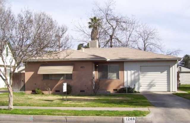 Tower District home, easy access to FWY 99 photos photos Tower District home, easy access to FWY 99 photos photos