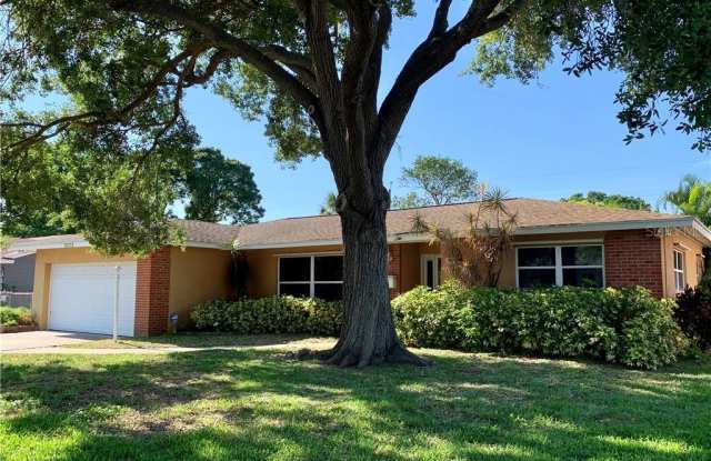2773 63RD AVENUE S - 2773 63rd Avenue South, St. Petersburg, FL 33712