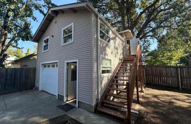 Large One Bedroom! Gallery 1