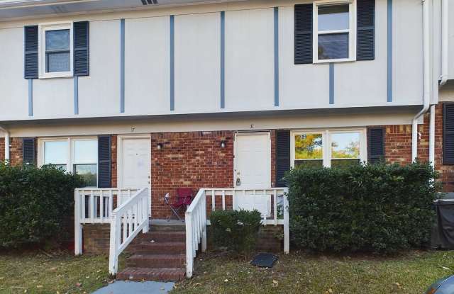 614 Eastview Drive Gallery 1