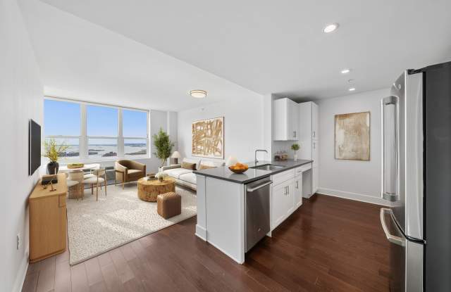 65 Bay Street photos photos