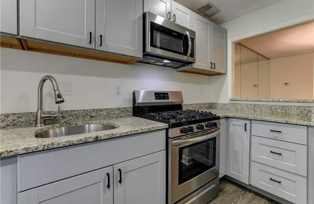 308 Wynnes Ridge Circle SE Gallery 4