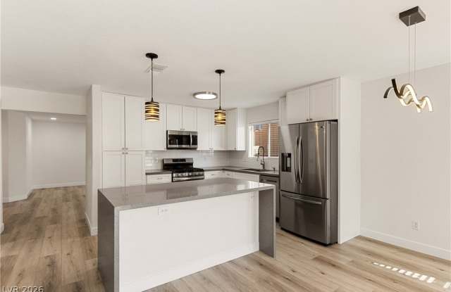 9813 Camino Loma Verde Avenue photos photos