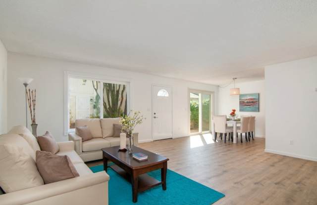 7933 Camino Glorita - 7933 Camino Glorita, San Diego, CA 92122