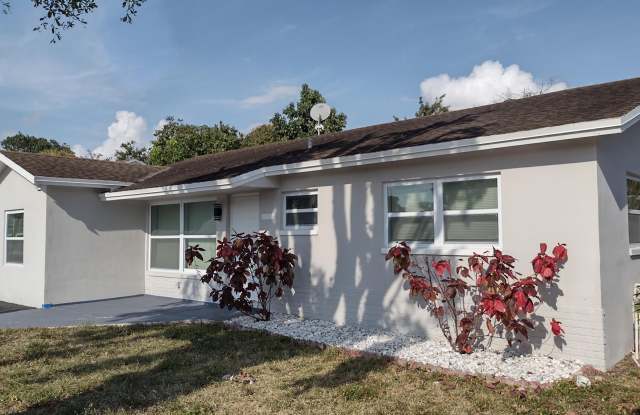 22682 SW 65th Circle Gallery 2
