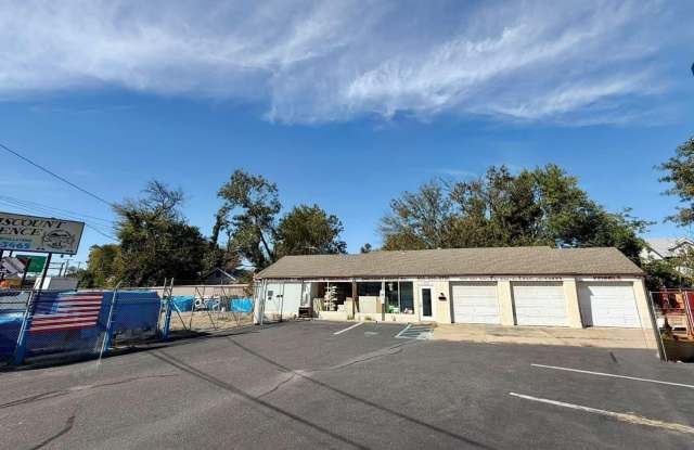 6967 S CRESCENT Boulevard Gallery 1