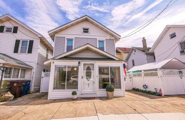 201 N Portland Ave photos photos