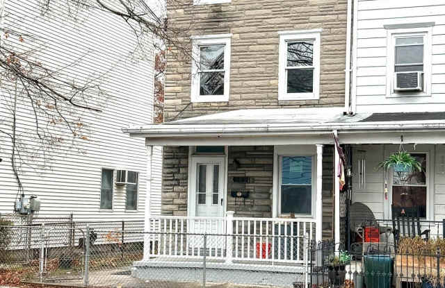 653 PINE Street photos photos