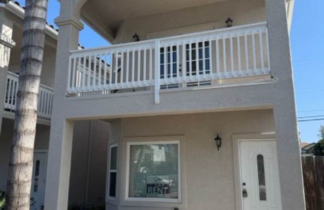 COASTAL Living | Blocks from the beach photos photos COASTAL Living | Blocks from the beach photos photos