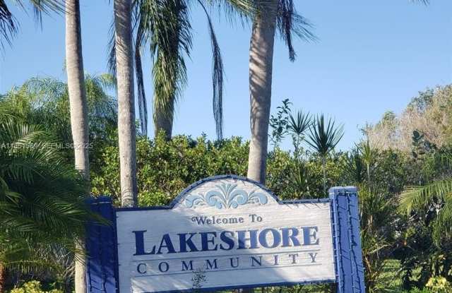 1120 N Franklin Ave photos photos