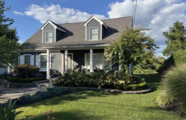 105 East Ocean Avenue photos photos