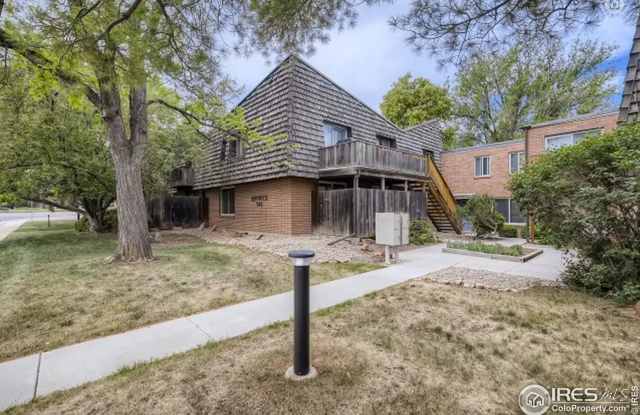 Beautifully updated 2B/2B in Boulder - 745 Thomas Drive, Boulder, CO 80303 Beautifully updated 2B/2B in Boulder - 745 Thomas Drive, Boulder, CO 80303
