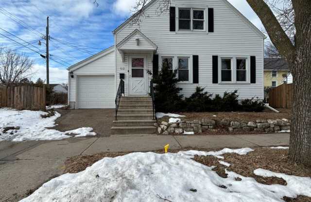 Beautiful 2 Bedroom 2 Bathroom House photos photos