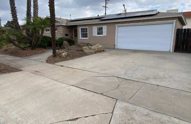 Granite Hills 4 Bedroom Home! photos photos