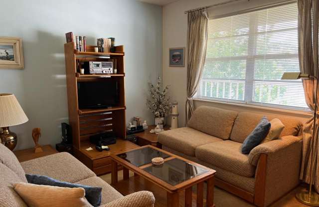 7 LAKE VISTA TRAIL 204 Gallery 3