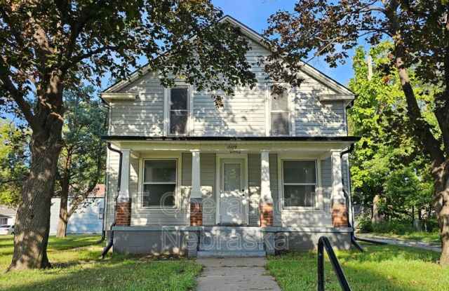 1809 N 33rd St - 1809 North 33rd Street, Lincoln, NE 68503