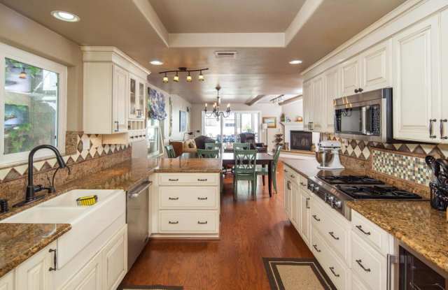 424 B Avenue - 424 B Avenue, Coronado, CA 92118