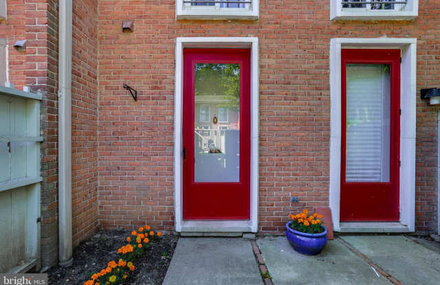 48 PALMER GREEN Gallery 2