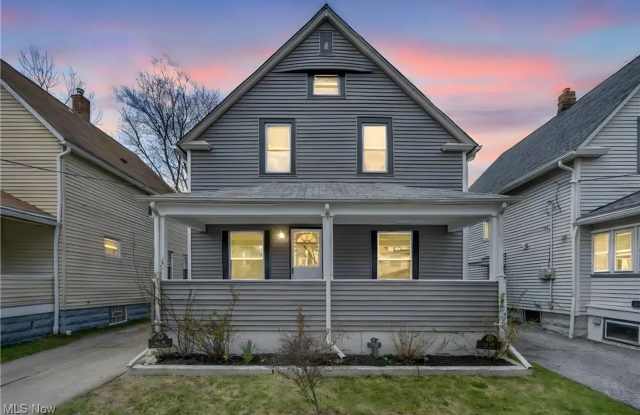 Spacious Affordable 4-Bedroom Home - Carpet Floors and Pet Friendly photos photos Spacious Affordable 4-Bedroom Home - Carpet Floors and Pet Friendly photos photos