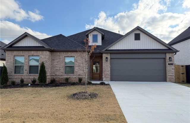 7009  SW Basswood  AVE - 7009 Southwest Basswood Avenue, Benton County, AR 72713