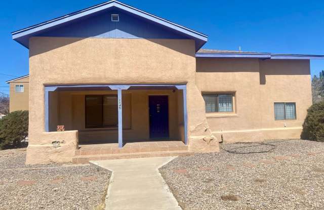 1145 E Mesa Ave - Spacious 3-Bed Near Campus  City Amenities! photos photos