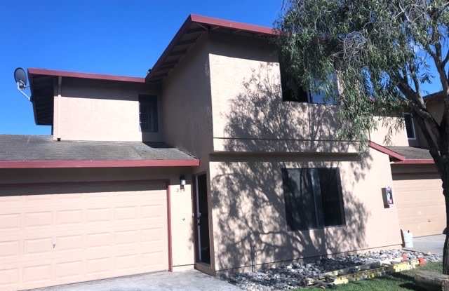 254 Pacifico Pl - 254 Pacifico Place, Soledad, CA 93960
