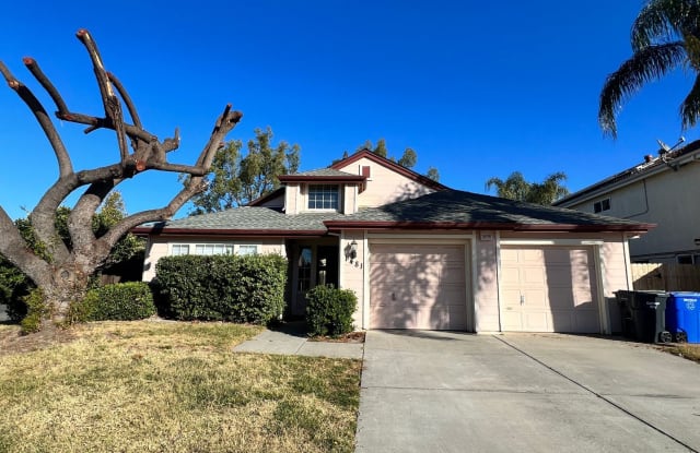 1481 Harvest Lane - 1481 Harvest Lane, Tracy, CA 95376