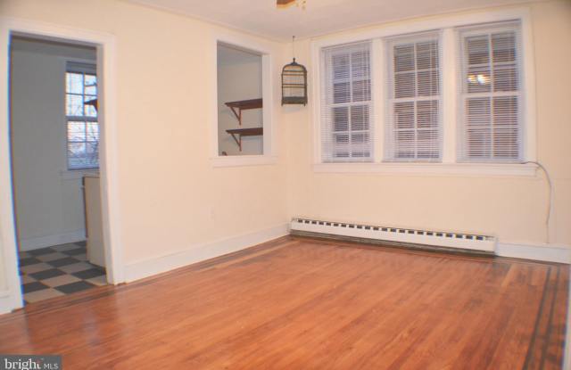 506 W COULTER Street unit: 4 photos photos