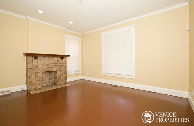 7 Bedroom on OSU Campus Gallery 3