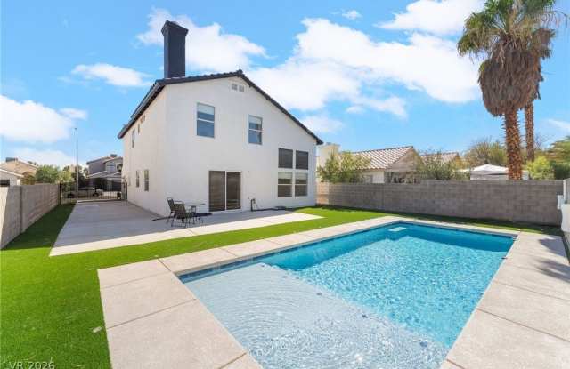 5487 Morning Swim Lane Gallery 1