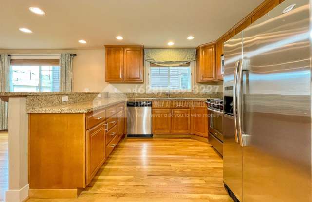 9209 Interlake Ave N #Unit A Gallery 2