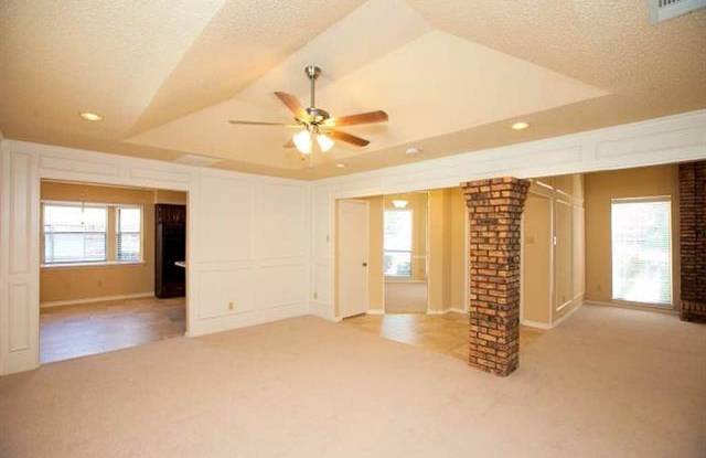 4611 Vineyard Trail Gallery 2