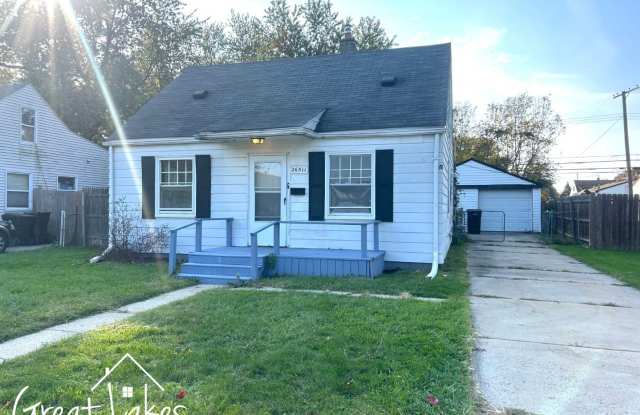 Lovely 3 Bedroom 1 Bathroom now available for rent! Gallery 1