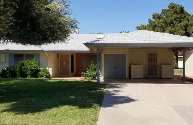 SPACIOUS AHWATUKEE HOME IN ADULT COMMUNITY! - 4908 East Magic Stone Drive, Phoenix, AZ 85044