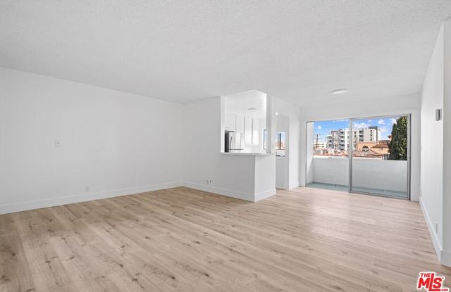 1420 S Bedford St unit: 305 photos photos