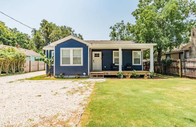 Stylish 3 Bedroom Bungalow near NAS and Beaches photos photos