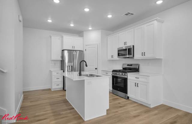 Brand New 3 Bedroom Townhome photos photos