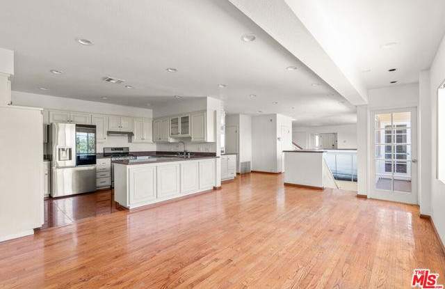 3962 Oakfield Drive photos photos