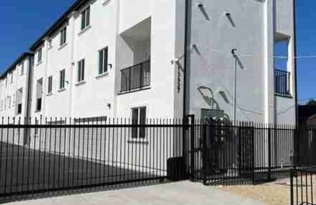 13927 Chadron Ave - 13927 Chadron Avenue, Hawthorne, CA 90250
