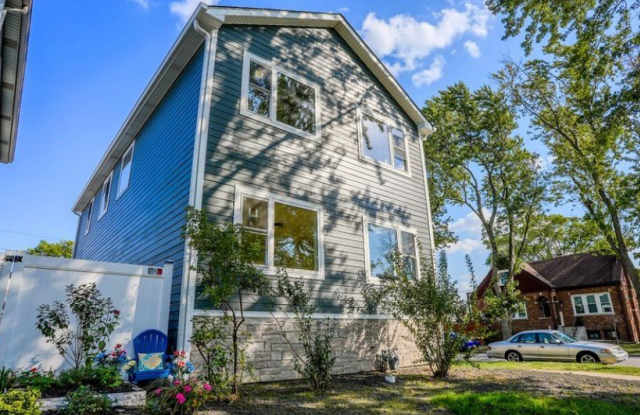 2201 N 74th Court - 2201 North 74th Court, Elmwood Park, IL 60707