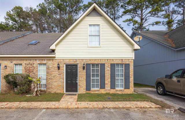 600 Cheshire Lane photos photos