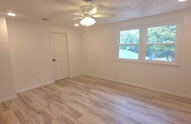 Executive Home, Rare Rental Opportunity Near the Hospitals $3400 Gallery 4