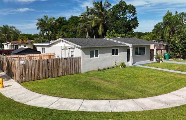 29928 SW 159th Dr Gallery 1