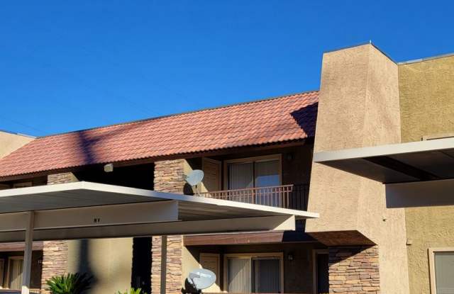 Bella Villa Guard Gated Condo Gallery 1