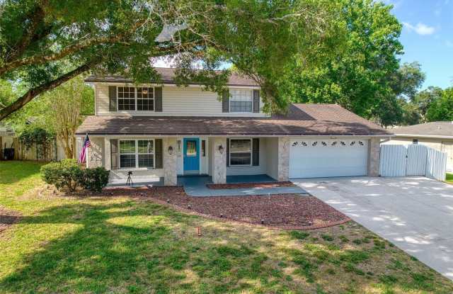 7805 CAPWOOD AVENUE - 7805 Capwood Avenue, Temple Terrace, FL 33637