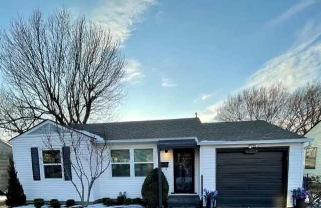 Updated 2-Bed, 1-Bath in Tulsa! photos photos