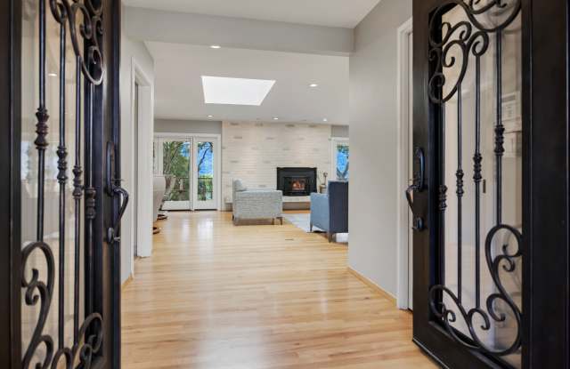 5 Deer Meadow Place Gallery 2